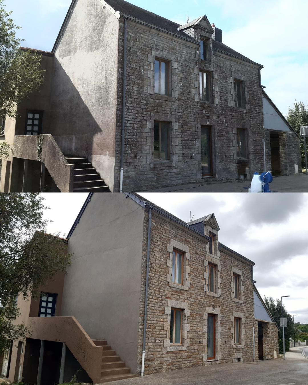 Avant et après le nettoyage d’une façade en pierre dans le Morbihan